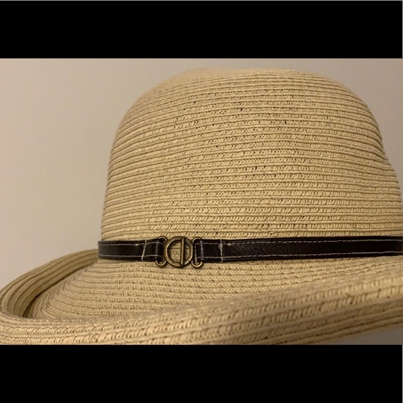 Straight Rim Woven Hat - Picture 2 of 2